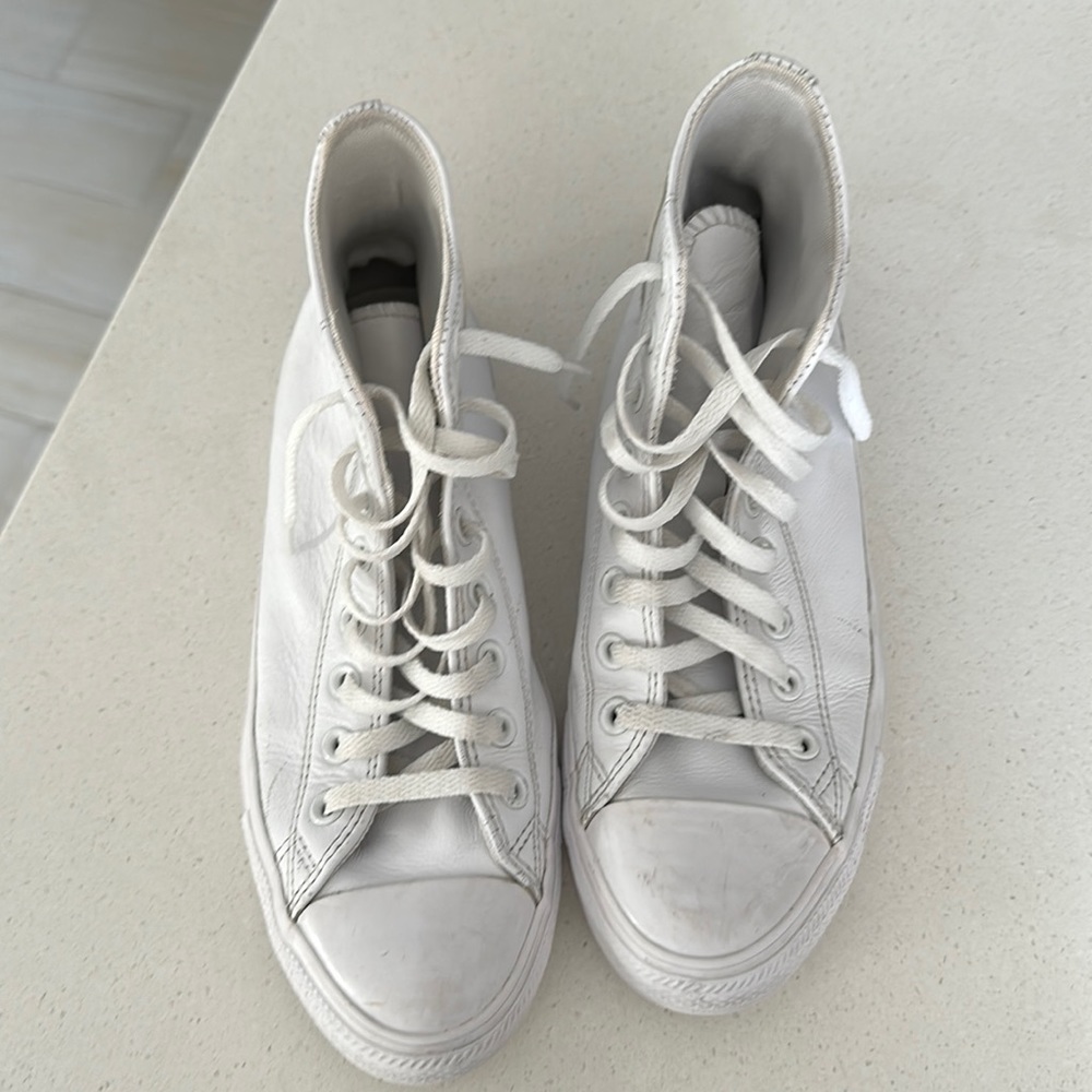 Converse, women’s high top